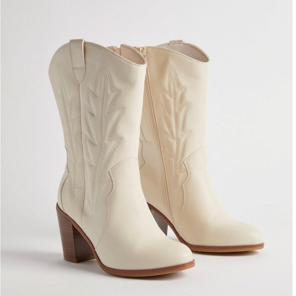 Heeled Mid Shaft Western Bootie